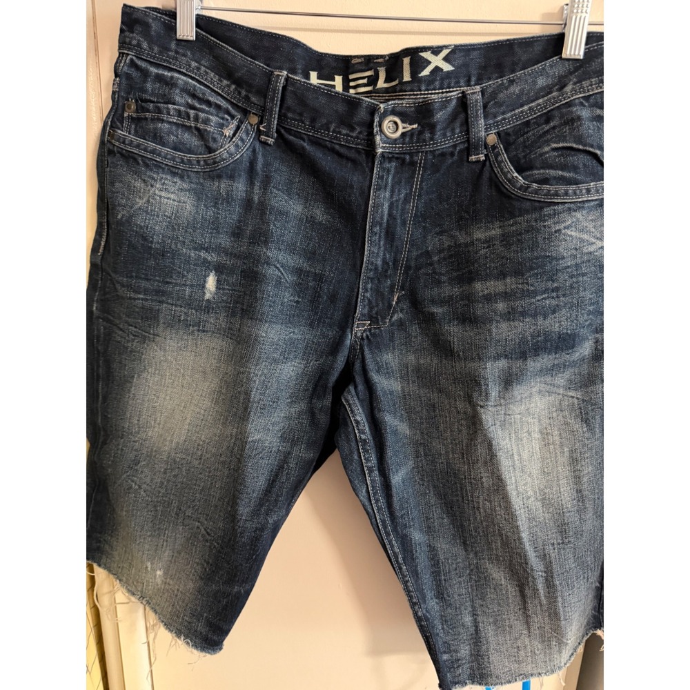 Helix N56 Mens Denim Shorts Dark Wash Straight Raw Hem Cut Off Blue Size 36